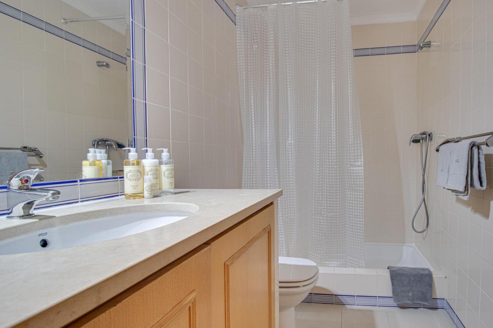 Lovely 2Bd Apart 500M Beach Ac Wi-Fi Pool Balcony 알부페이라 외부 사진