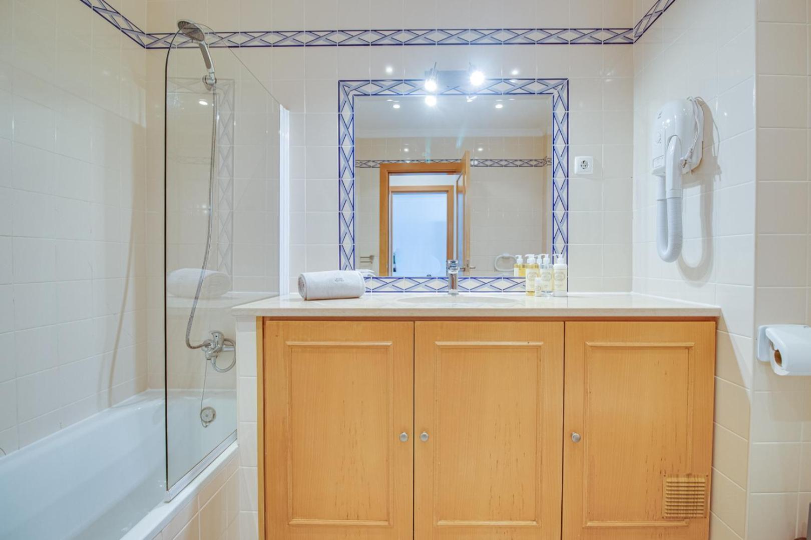 Lovely 2Bd Apart 500M Beach Ac Wi-Fi Pool Balcony 알부페이라 외부 사진